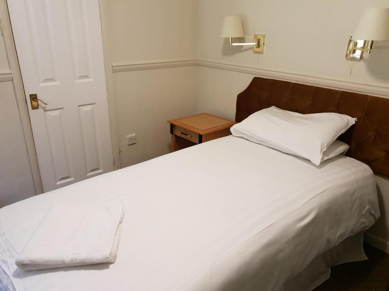 Hotel California New Quay Habitación foto